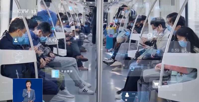 拼西凑DeepSeek教程卖课冰球突破游戏转发提醒！有人东(图5)